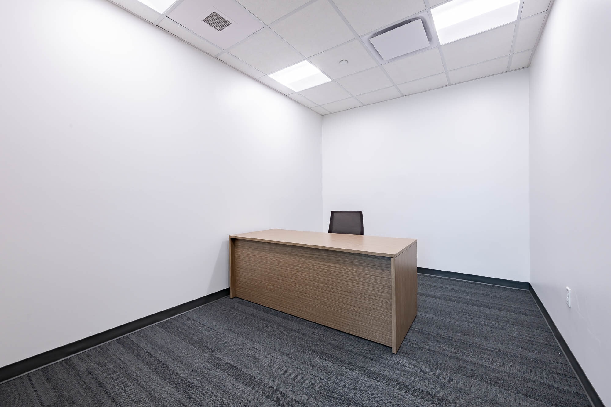 26 Origins Main st, Watersound, FL for lease Interior Photo- Image 1 of 4