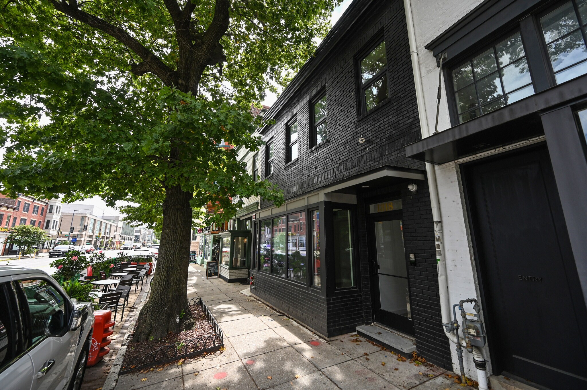 1318 9th St NW, Washington, DC à louer Photo du bâtiment- Image 1 de 6