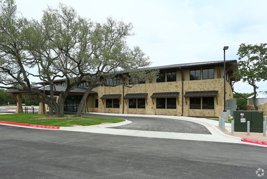 201 FM 3237, Wimberley, TX for lease - Building Photo - Image 2 of 8