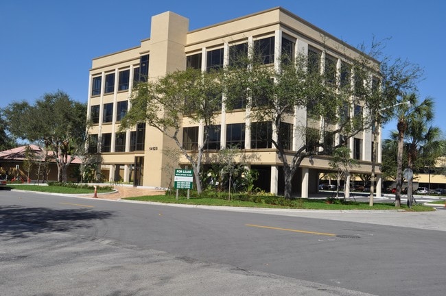 More details for 14125 NW 80th Ave, Miami Lakes, FL - Office for Sale