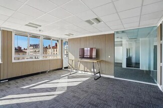 Plus de détails pour 76-78 Rue D'Alsace, Villeurbanne - Bureau à vendre