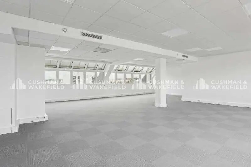 32-36 Rue De Bellevue, Boulogne-Billancourt for lease Interior Photo- Image 1 of 4