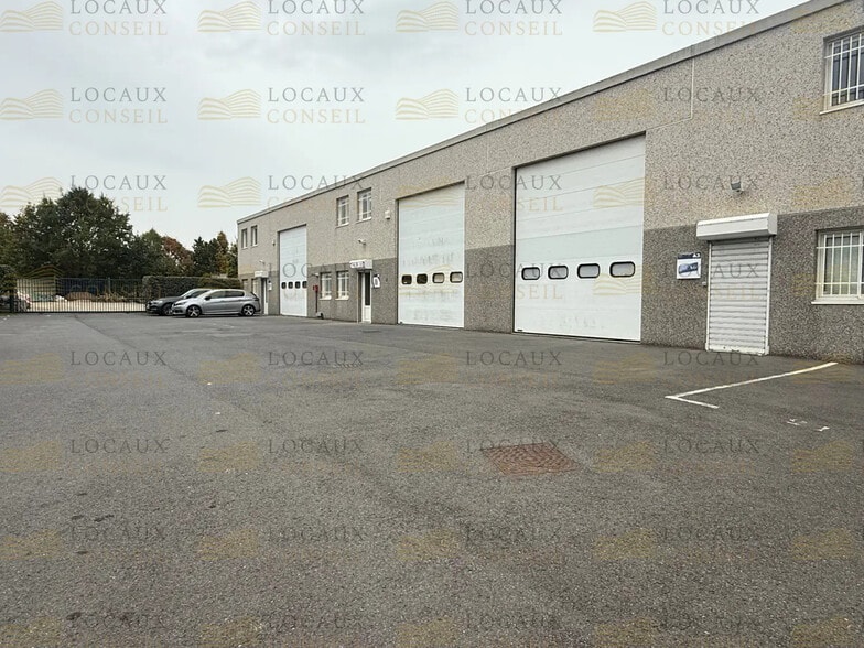 Flex in Ennery for lease - Building Photo - Image 3 of 13
