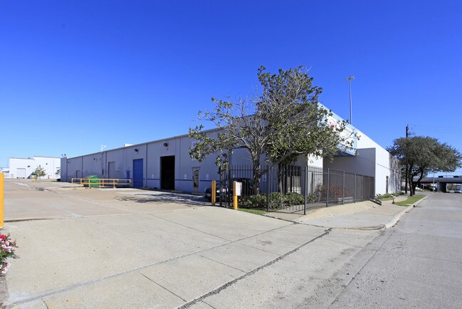 More details for 9153-9155 Wallisville Rd, Houston, TX - Industrial for Lease