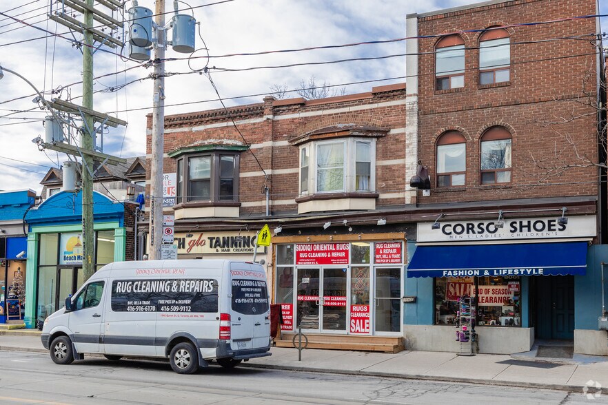 1940 Queen St E, Toronto, ON à vendre - Photo du bâtiment - Image 3 de 3