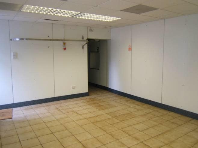 Muckhart Rd, Perth for lease - Interior Photo - Image 1 of 3