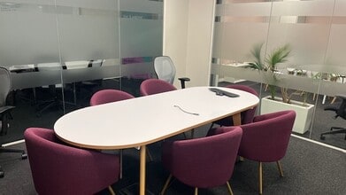 Bridgeway, Stratford Upon Avon for lease Interior Photo- Image 1 of 5