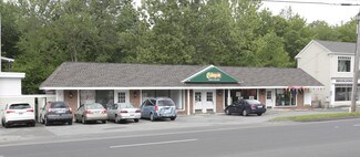 Plus de détails pour 17 Danbury Rd, Wilton, CT - Commerce de détail à louer