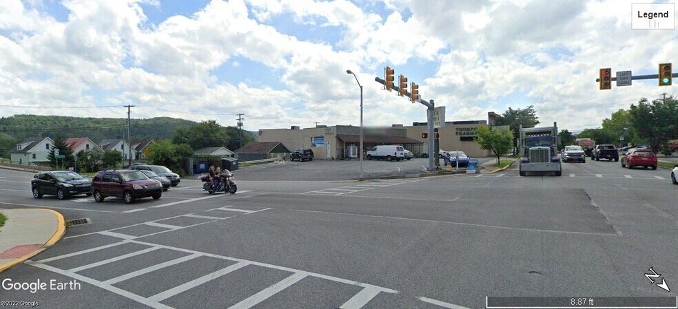 514 Blair, Hollidaysburg, PA à louer - Photo du bâtiment - Image 2 de 9