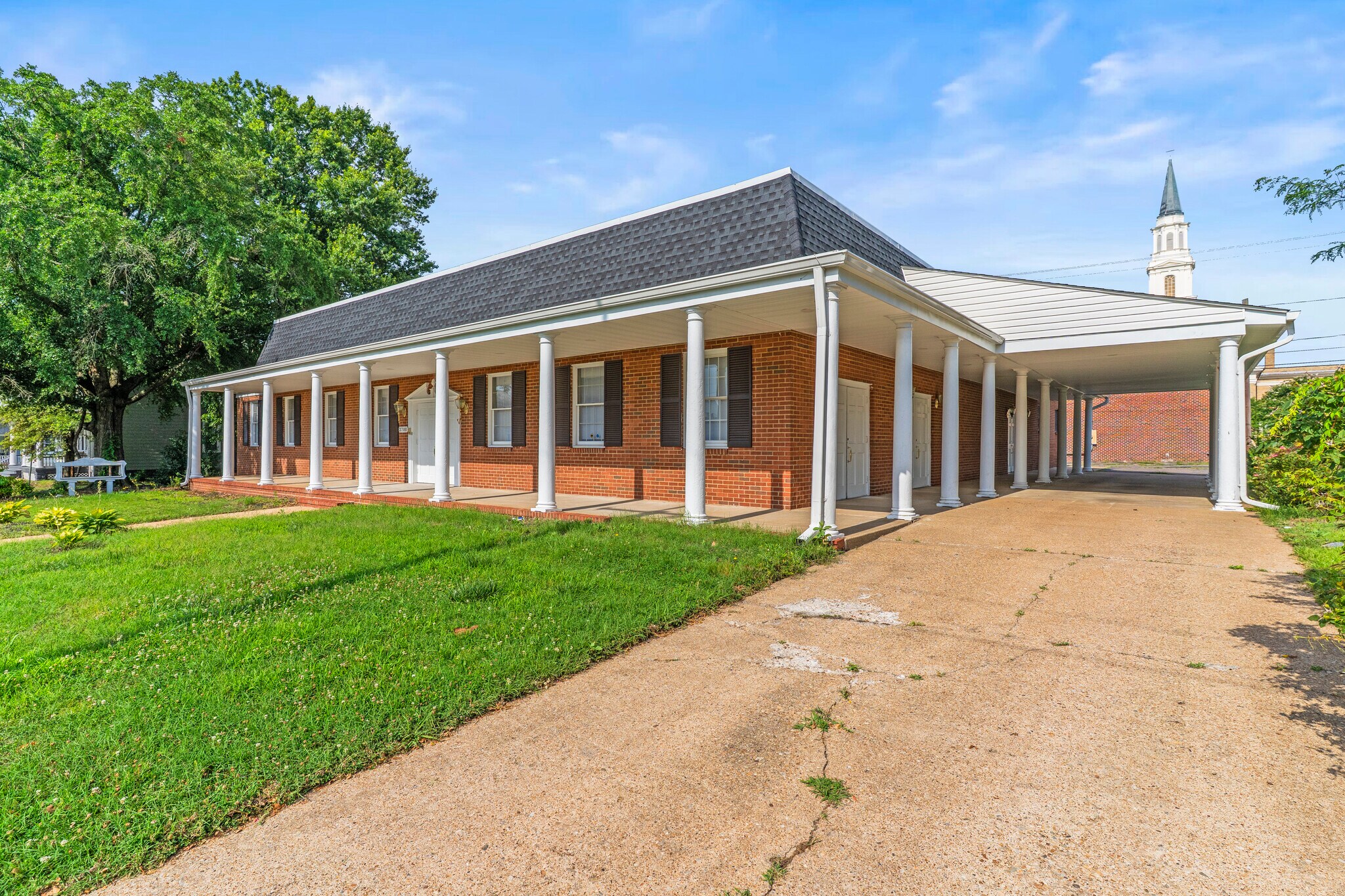 2700 North Ave, Richmond, VA à louer Photo du bâtiment- Image 1 de 29