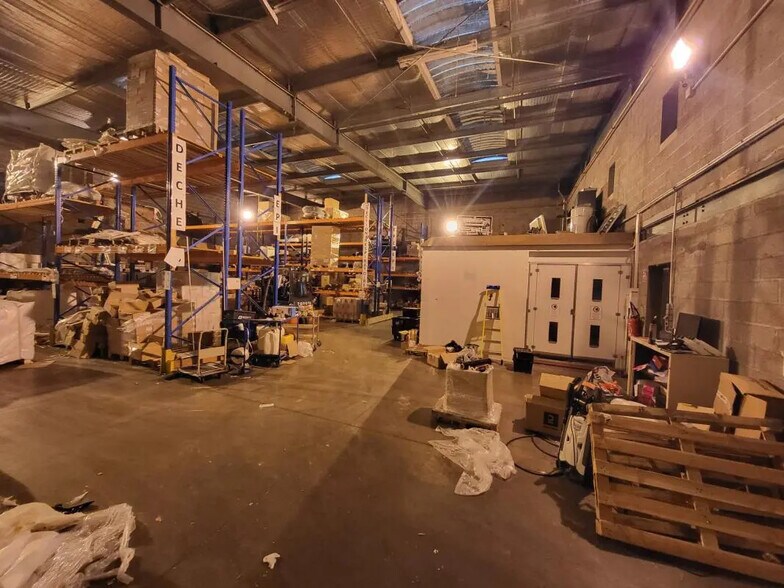 Flex dans Vaulx-en-Velin à louer - Photo intérieure - Image 2 de 6