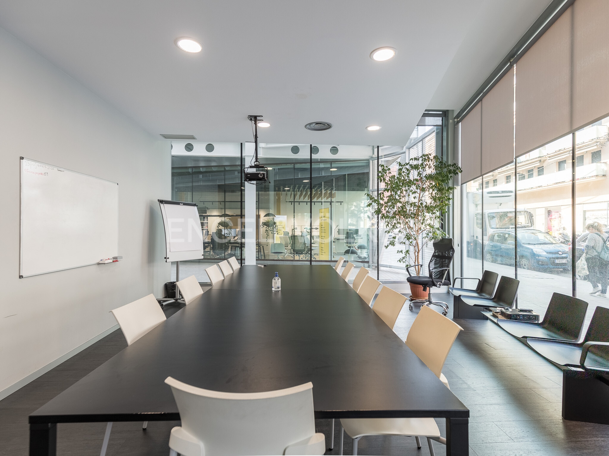 Office in Barcelona, Barcelona for lease Interior Photo- Image 1 of 6