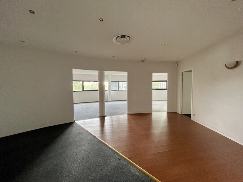 10 Allée Des Acacias, Mérignac for lease - Building Photo - Image 2 of 10