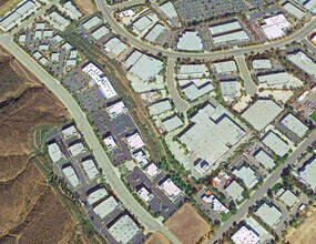27313 Via Industria, Temecula, CA - Aérien  Vue de la carte