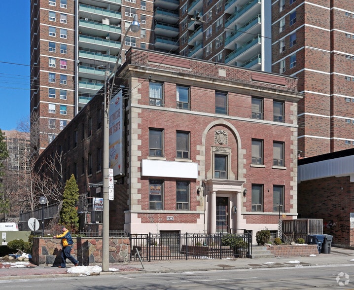134 Carlton St, Toronto, ON for sale - Primary Photo - Image 1 of 1
