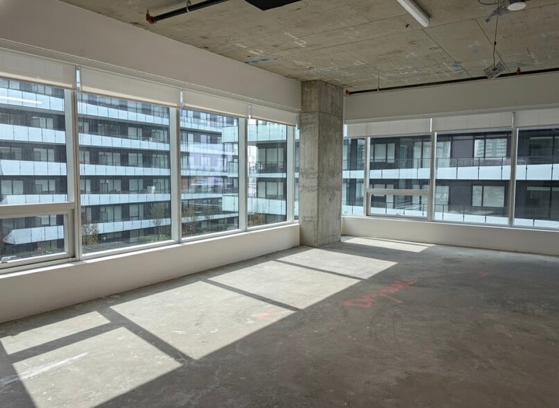 5599 No 3 Rd, Richmond, BC for lease - Interior Photo - Image 3 of 8