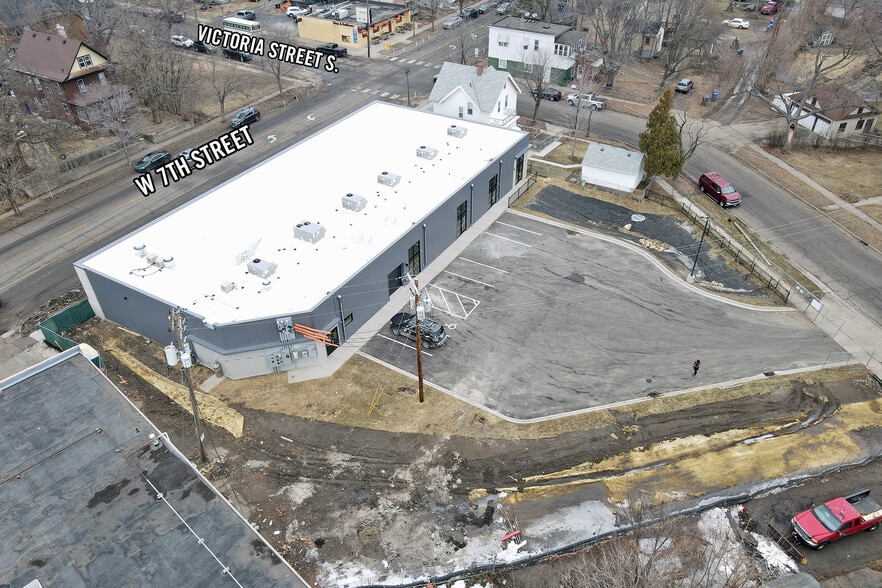 1324 7th St W, Saint Paul, MN à louer - Photo du bâtiment - Image 3 de 9