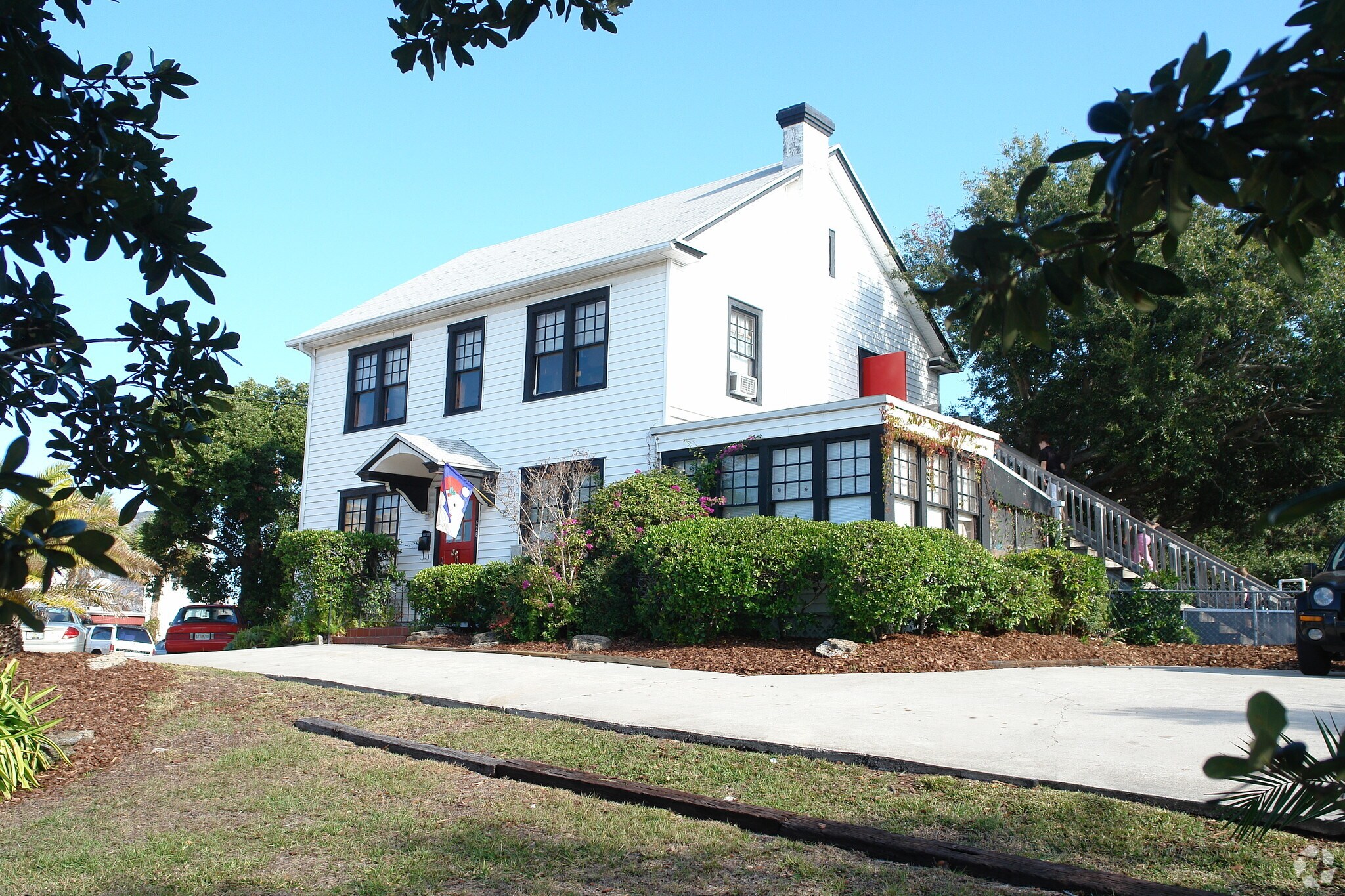 37 S Halifax Ave, Daytona Beach, FL à vendre Photo principale- Image 1 de 3