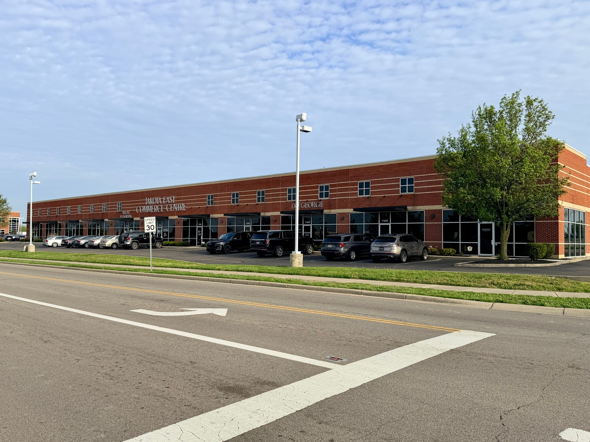 7384-7404 Liberty One Dr, Liberty Township, OH for lease Primary Photo- Image 1 of 5