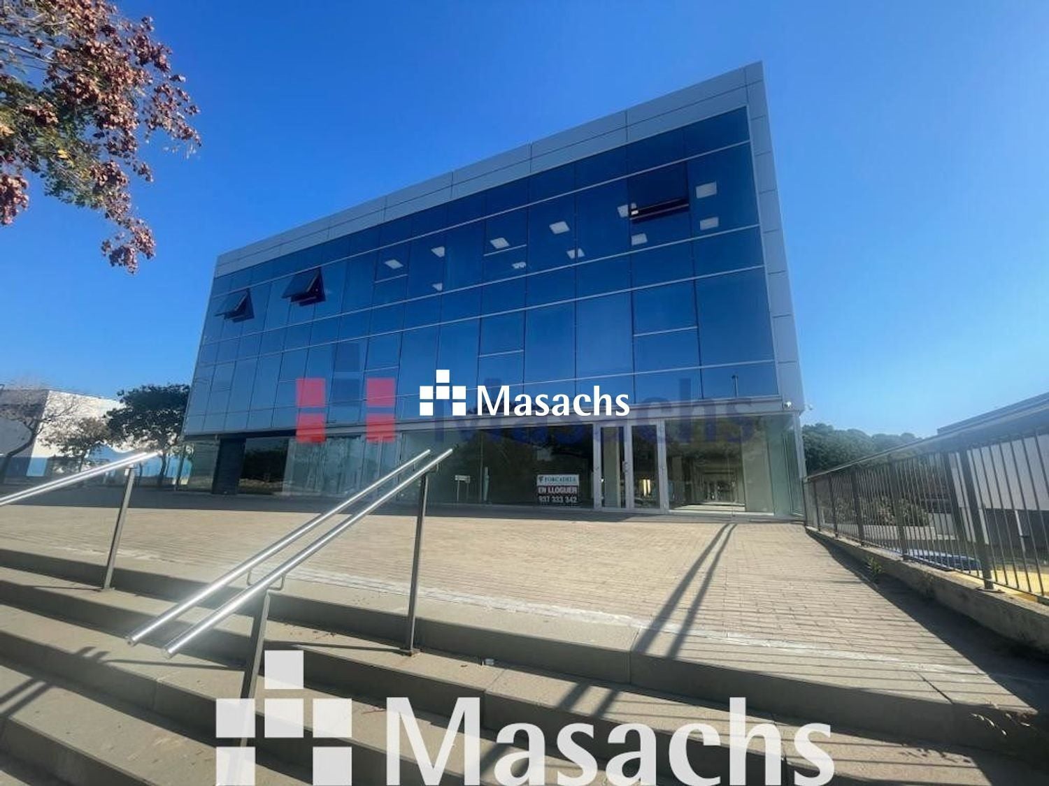 Office in Terrassa, Barcelona for lease Interior Photo- Image 1 of 12