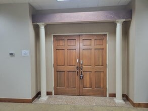 15051 S Tamiami Trl, Fort Myers, FL for lease Interior Photo- Image 1 of 10