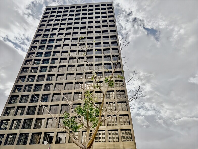 1901 Avenue of the Stars, Los Angeles, CA à louer - Photo du bâtiment - Image 3 de 13