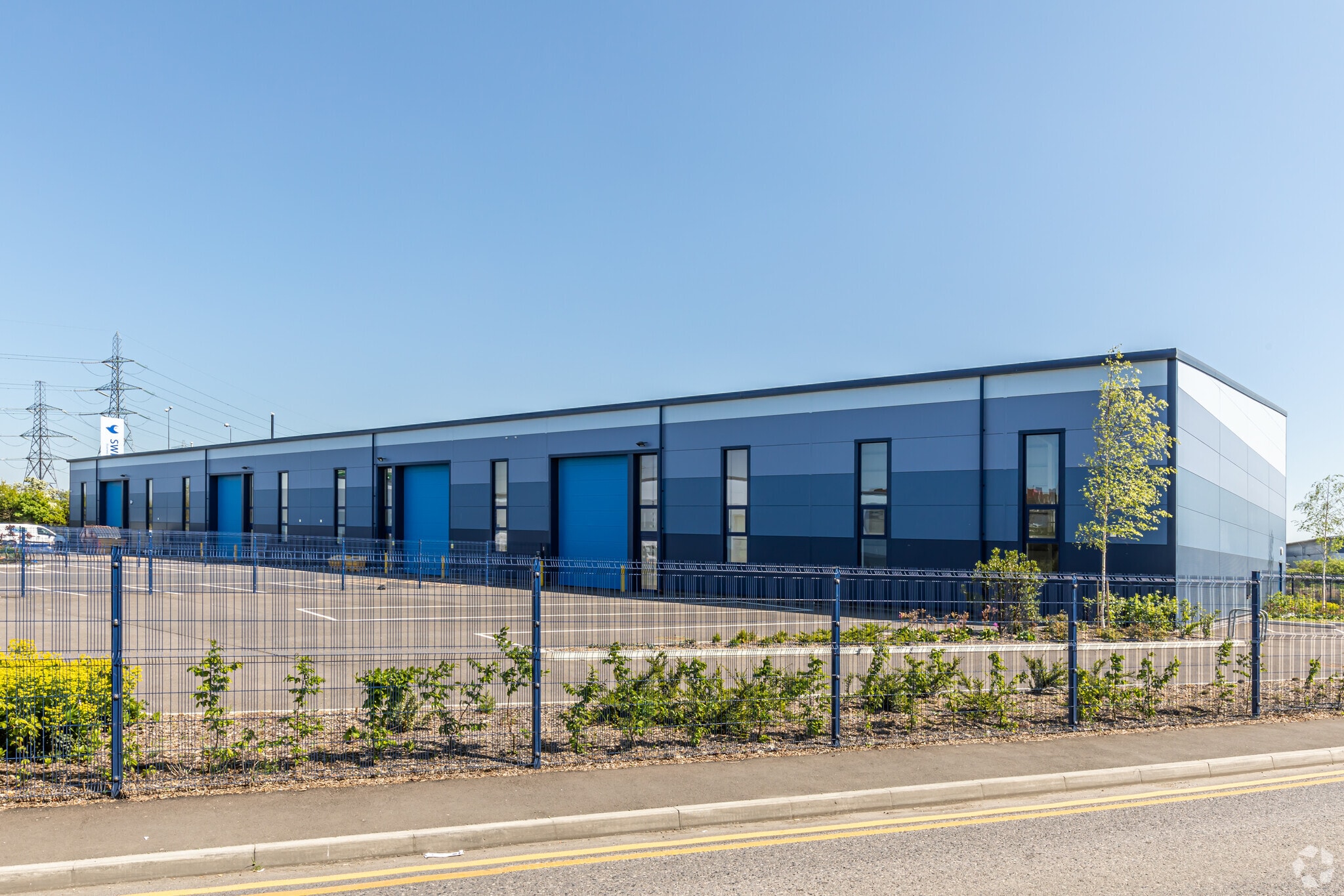 Creek Way, Rainham for lease Building Photo- Image 1 of 3