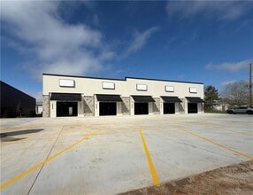 1100 SW Railroad Ave, Ponchatoula, LA à louer Photo du bâtiment- Image 1 de 13