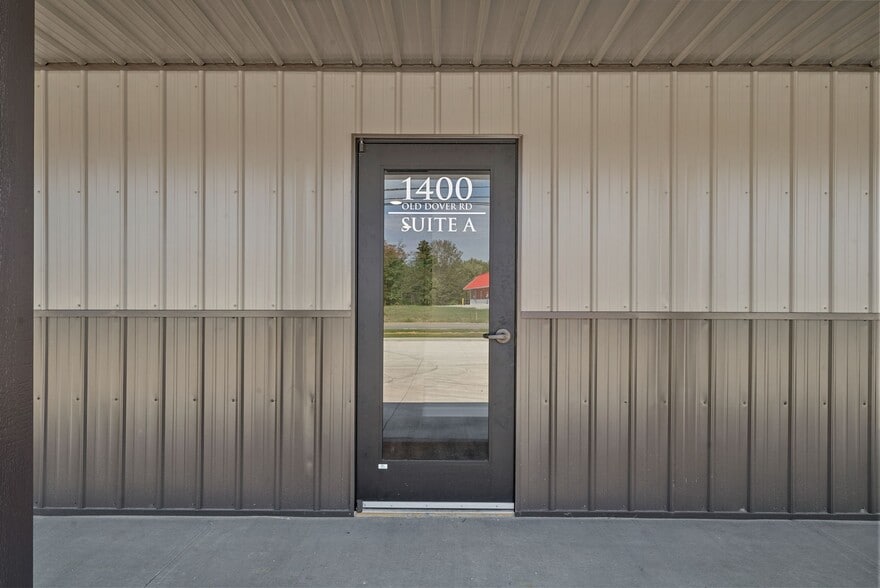 1400 Dover Rd, Clarksville, TN for lease - Building Photo - Image 3 of 33