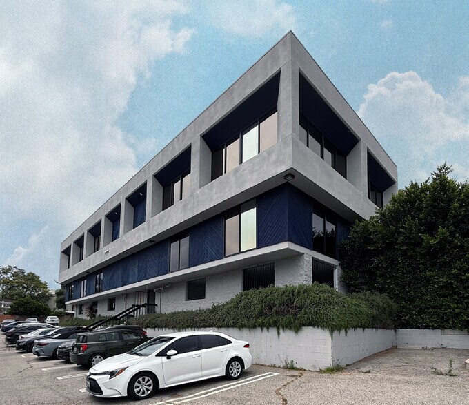 2540 Foothill Blvd, La Crescenta, CA à louer - Photo du bâtiment - Image 3 de 9