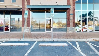 Dam Rd, Tega Cay, SC à louer Photo intérieure- Image 1 de 8