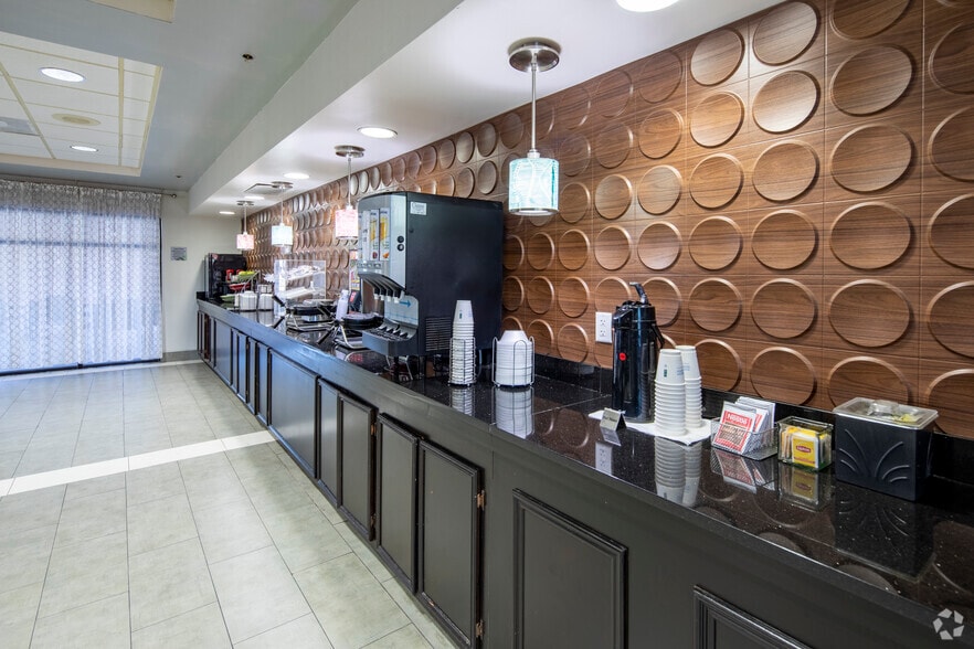 129 Brickerton St, Columbus, MS à vendre - Photo intérieure - Image 3 de 28