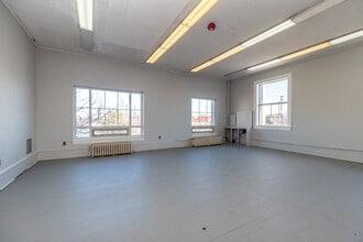 210 W Main St, Lansdale, PA for lease Building Photo- Image 2 of 4