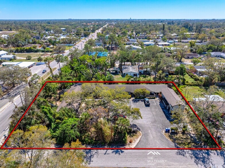 2720-2750 Hope St, Sarasota, FL à vendre - Photo du bâtiment - Image 1 de 8