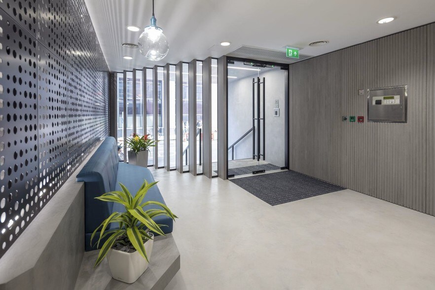 29-35 Farringdon Rd, Londres à louer - Hall d’entrée - Image 2 de 12