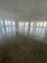 122 E 7th St, Los Angeles, CA for lease Interior Photo- Image 1 of 2