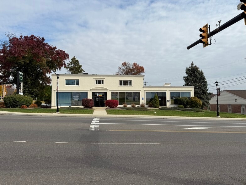 3701 Perkiomen Ave, Reading, PA for sale - Building Photo - Image 2 of 23