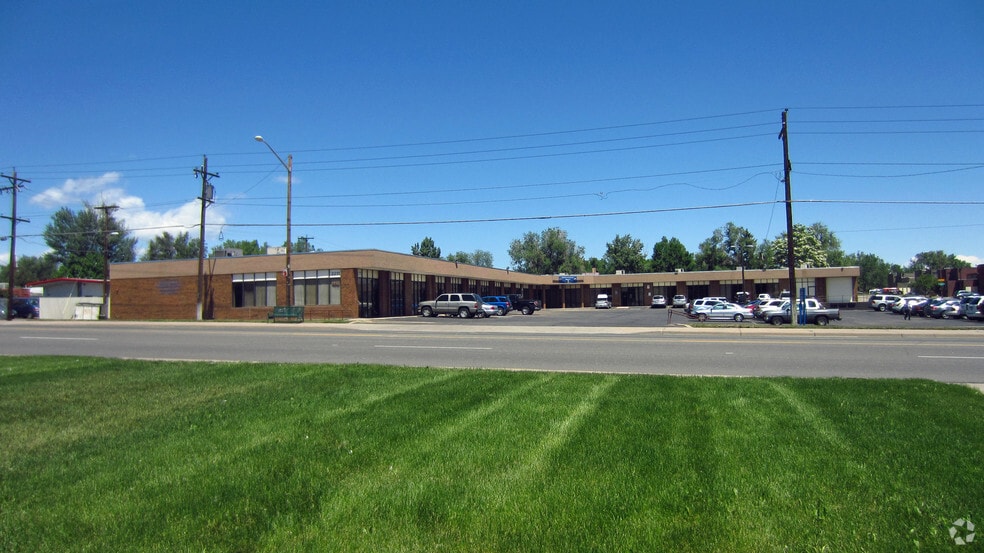 2211 W Evans Ave, Denver, CO for lease - Primary Photo - Image 1 of 2
