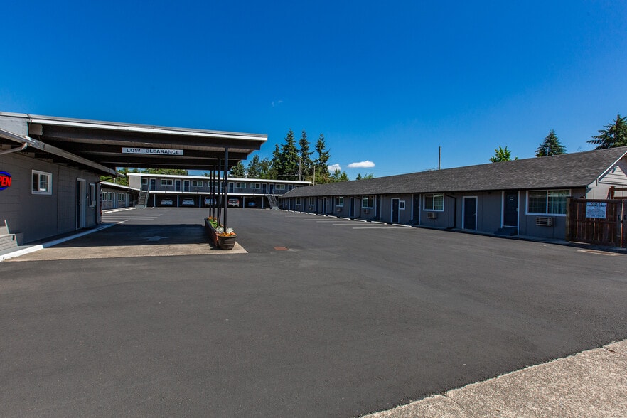 1152 Main St, Springfield, OR for sale - Building Photo - Image 2 of 50