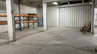 Plus de détails pour 10 Allée Hendrik Lorentz, Champs-sur-Marne - Bureau, Local d'activités à louer