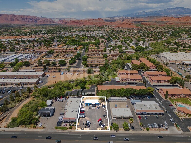 1726 W Sunset Blvd, Saint George, UT à vendre - Photo du bâtiment - Image 3 de 7