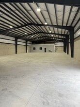 5012 Lena Rd, Lakewood Ranch, FL for lease Interior Photo- Image 2 of 9