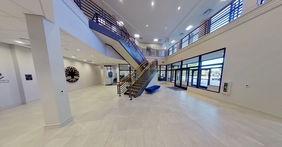 6401 S Custer Rd, McKinney, TX à louer - Photo intérieure - Image 2 de 11