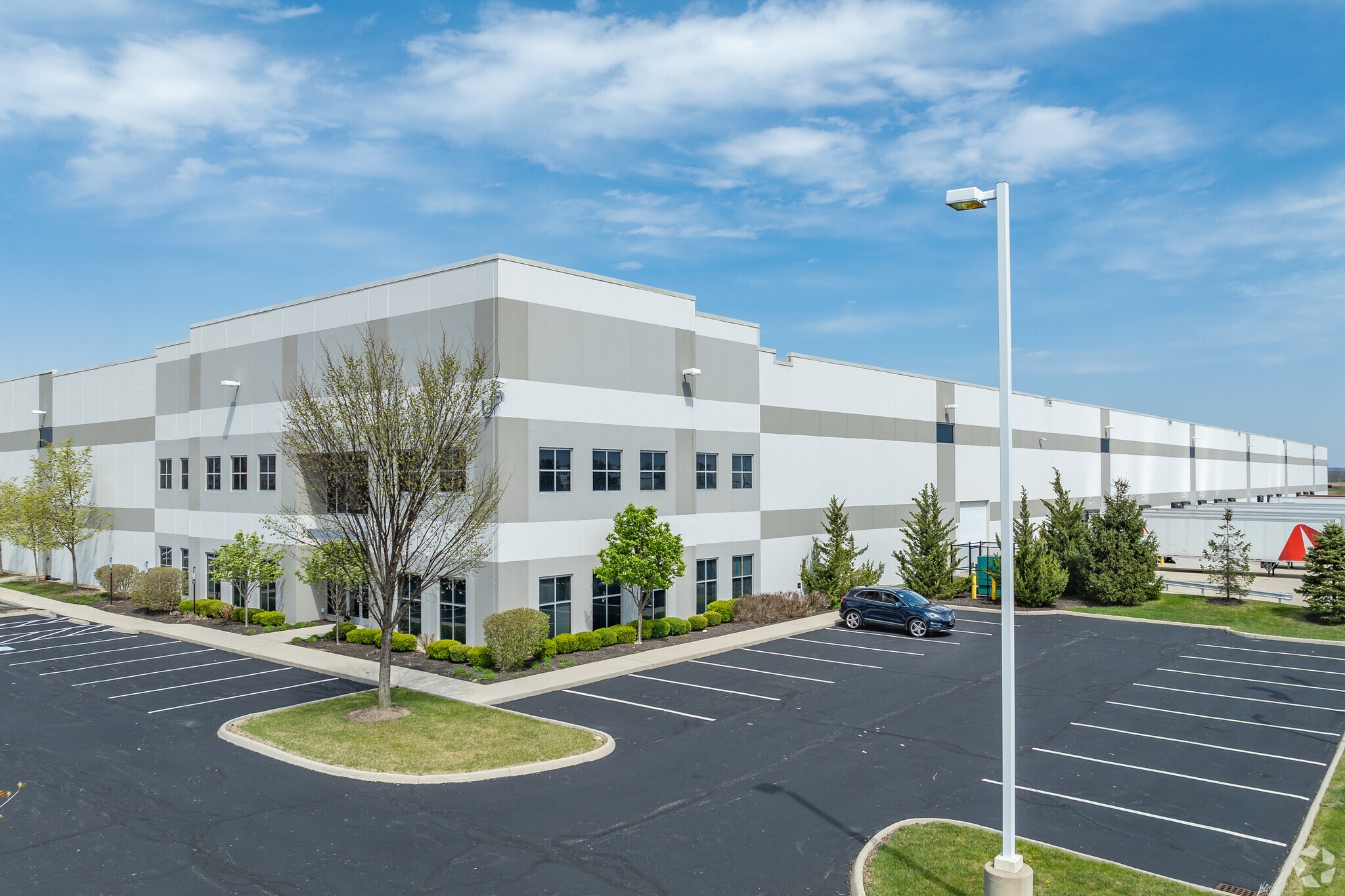 9296 Intermodal Ct, Columbus, OH for lease Primary Photo- Image 1 of 5