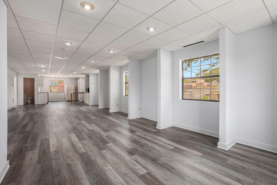 2858 Franklin St, Avondale Estates, GA à louer - Photo intérieure - Image 1 de 15