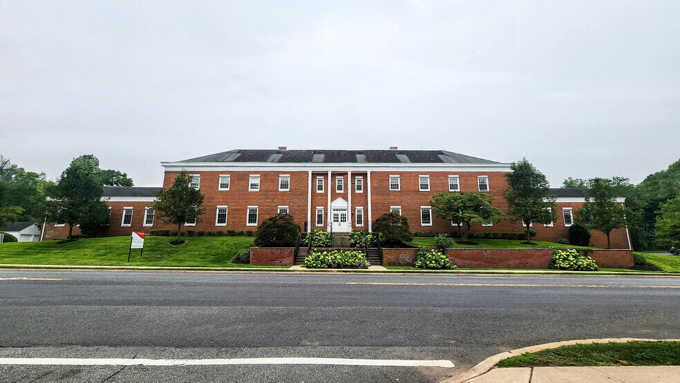 97 Main St, Chatham, NJ à louer - Photo du bâtiment - Image 1 de 16