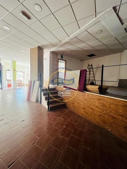 Retail in Ontinyent, Valencia for lease - Building Photo - Image 2 of 8