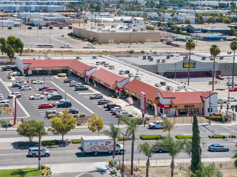 965 S E St, San Bernardino, CA for lease - Building Photo - Image 1 of 8