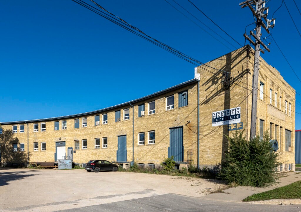 533 Henry Av, Winnipeg, MB à vendre Photo du bâtiment- Image 1 de 2