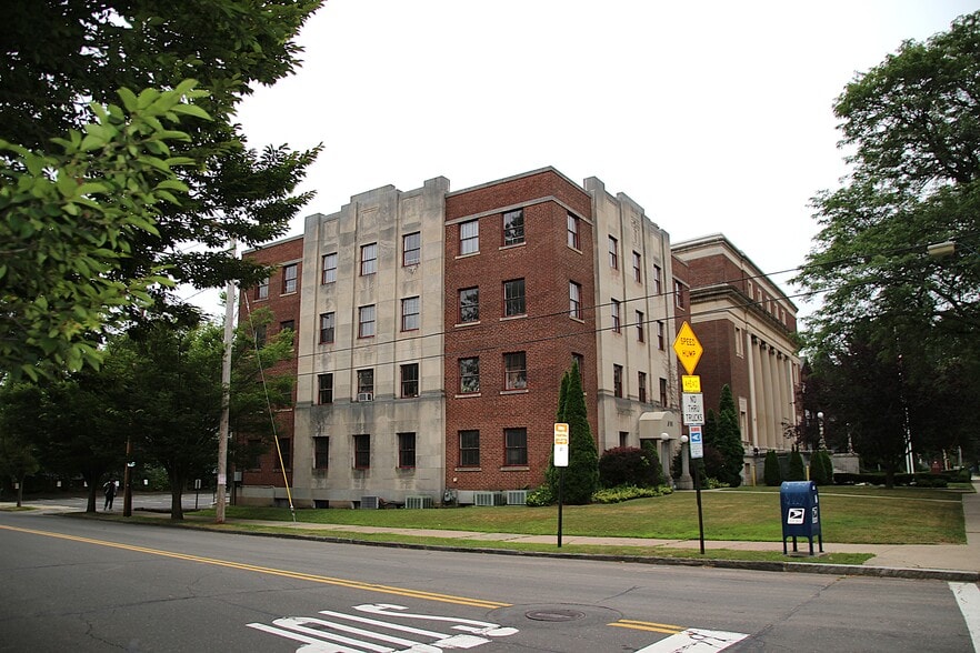 291 Whitney Ave, New Haven, CT for lease - Building Photo - Image 2 of 4